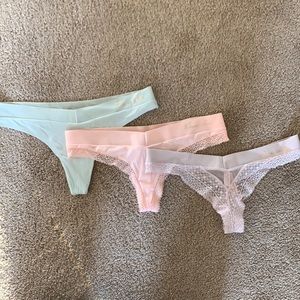 Victoria’s Secret Thong Panty bundle NWT